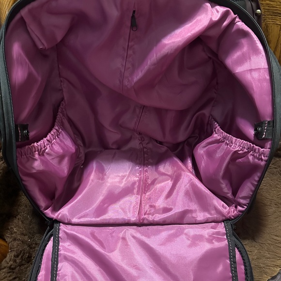 DELSEY Paris Rolling Laptop Tote Weekender Bag Quilted black Carry On Underseat - Picture 10 of 11